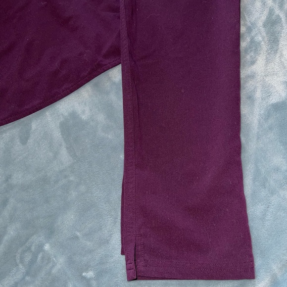 Figs Scrubs bundle *comes with top and bottom* - Picture 4 of 4